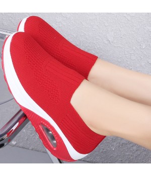 Women's Sports Sneaker - Top Performance Running Shoes for Ladies